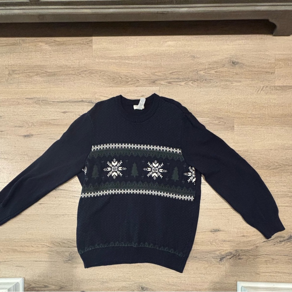Dockers Navy and White Crewneck Sweater with Nordic Patterns